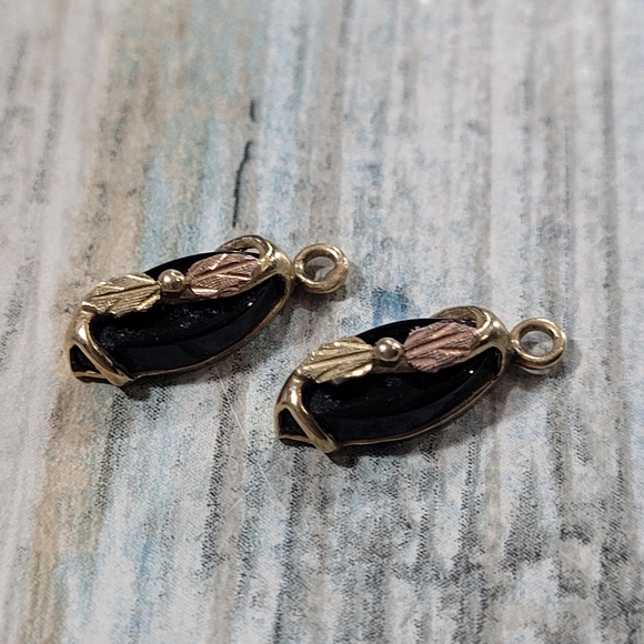 10k Onyx Two little Charms For Earrings. - Picture 3 of 9
